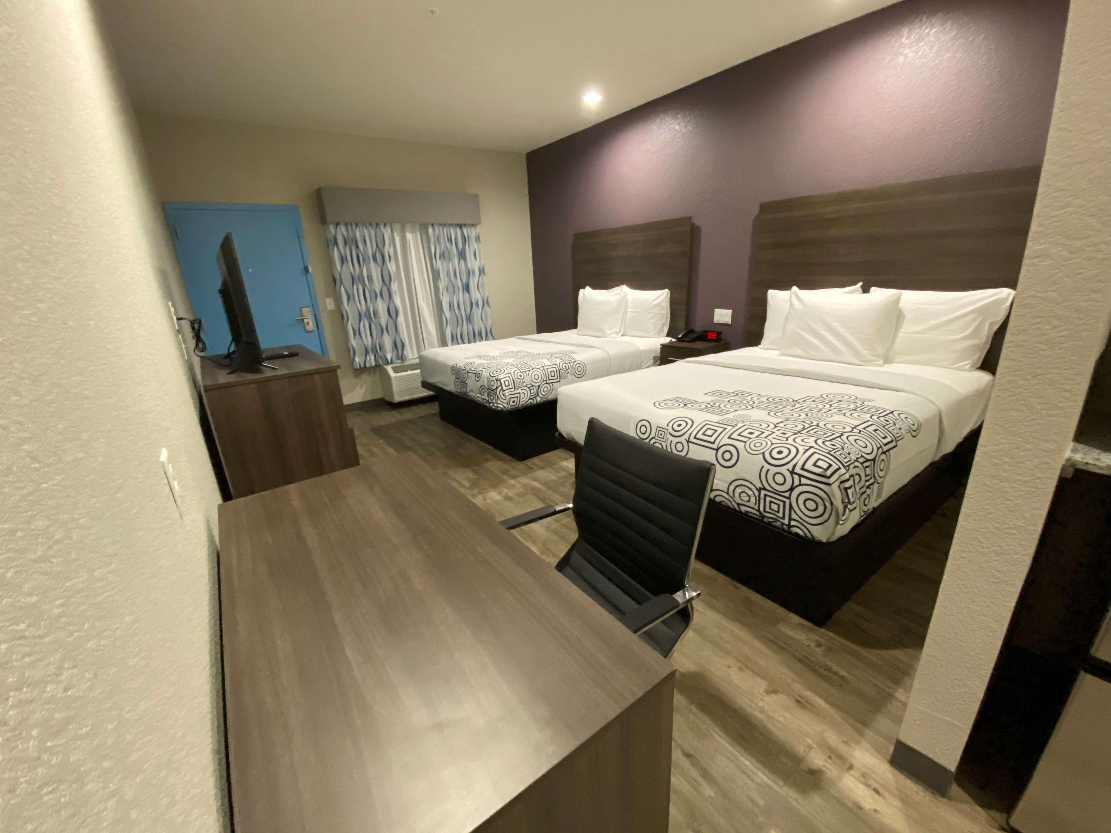 Surestay Plus Hotel By Best Western Ada Bagian luar foto